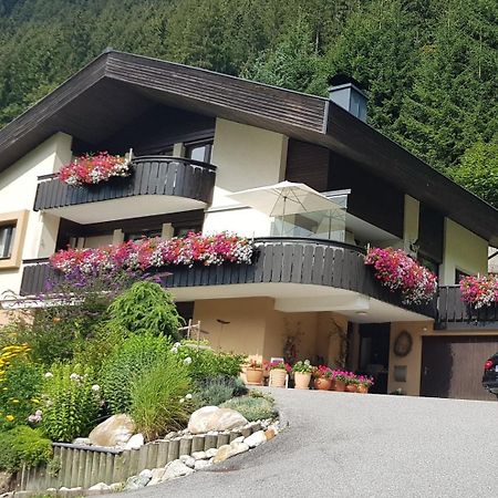 Haus Gueatli Apartment Gaschurn Luaran gambar